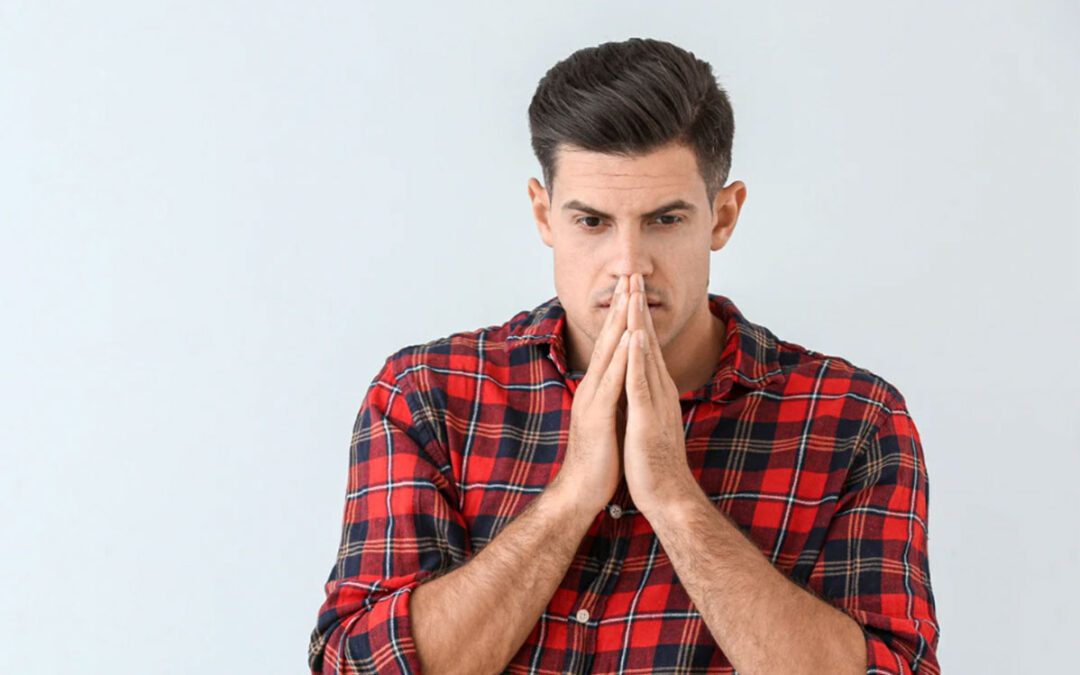 Já usei aparelho convencional antes, mas meus dentes entortaram. O que fazer?