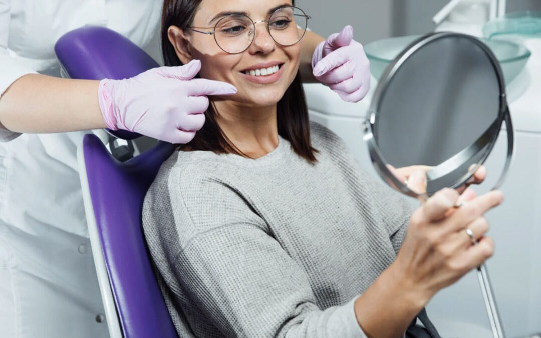 O que o dentista sabe só de olhar para a boca de um paciente?